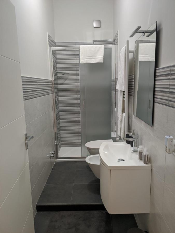 Terra di Sud Rooms Lecce Bagian luar foto