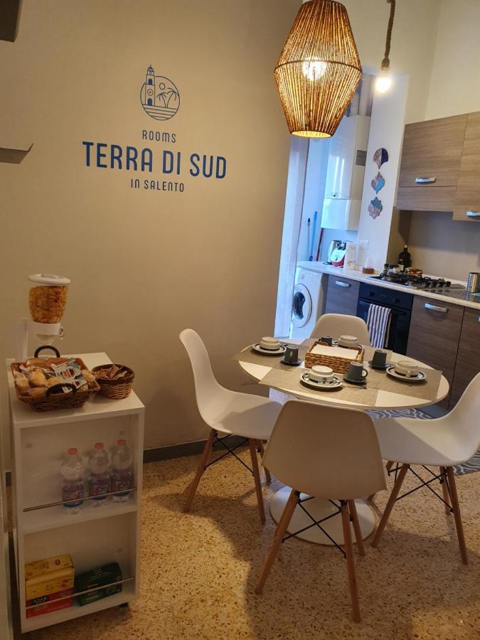 Terra di Sud Rooms Lecce Bagian luar foto